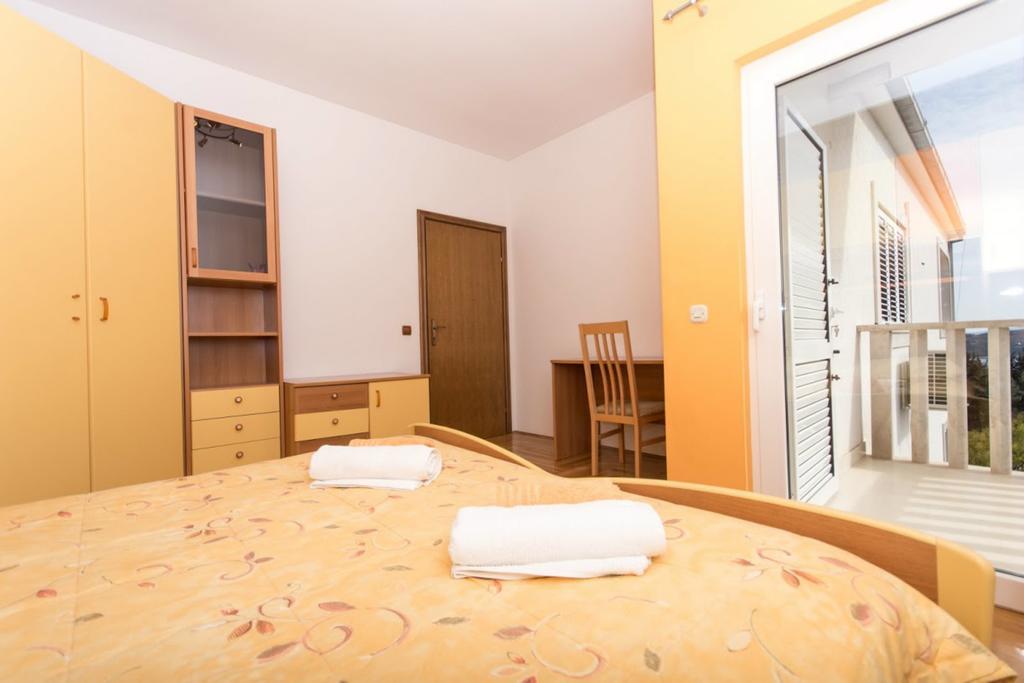Apartments Meri Сегет-Враница Экстерьер фото