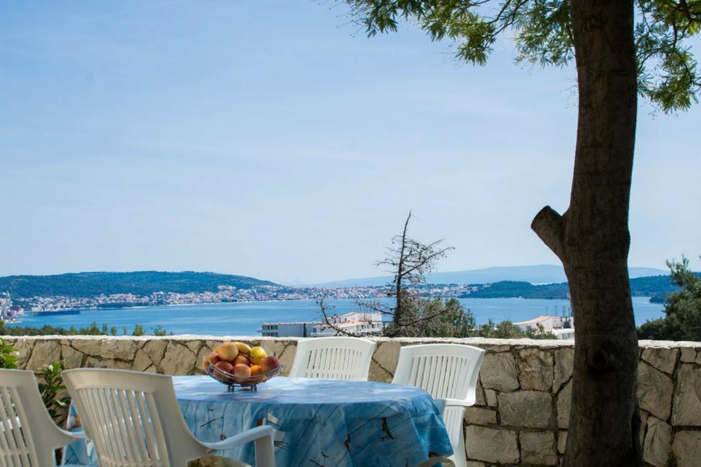 Apartments Meri Сегет-Враница Экстерьер фото